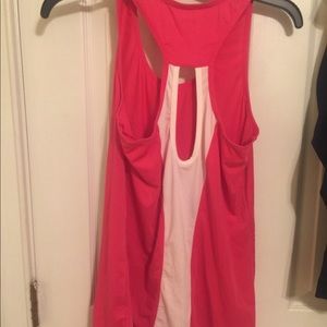 Reebok work out tank. Size m